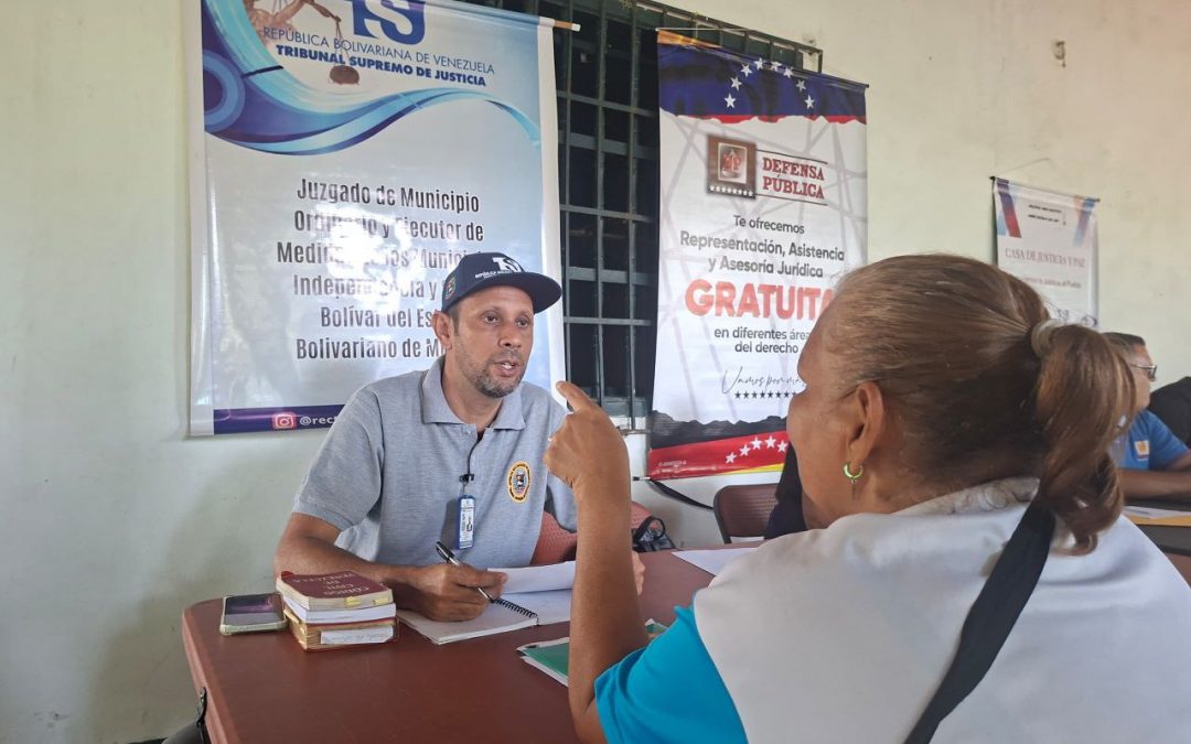 Miranda atiende a productores de Simón Bolívar con jornada integral y entrega de cartas agrarias