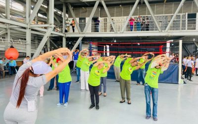 Abuelos metropolitanos disfrutaron de Fase Zonal de Actividad Física de Juegos Comunales