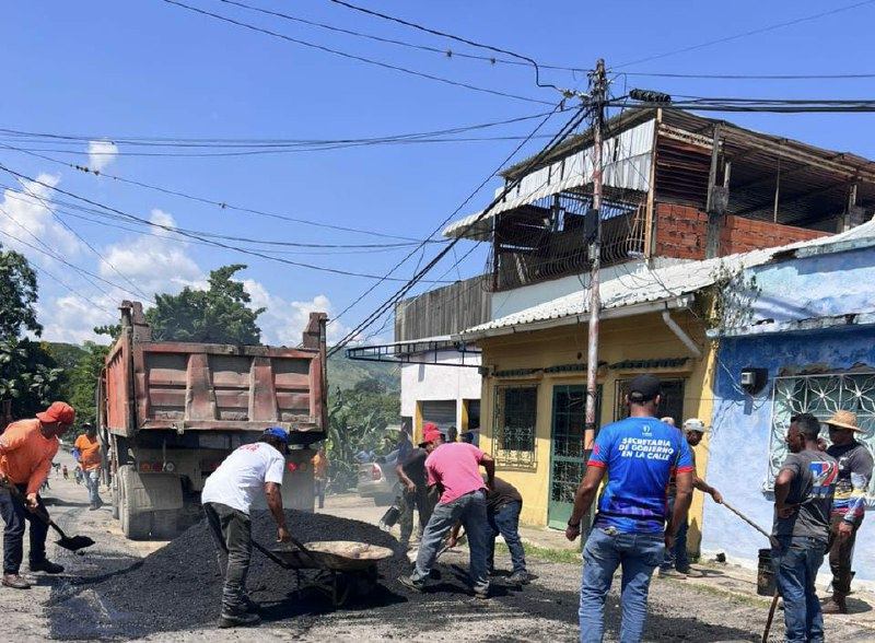 Inició Plan de Bacheo en municipio Tomás Lander