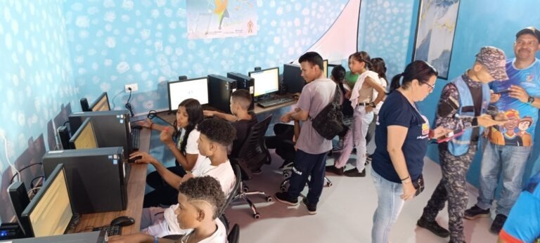 Abren Infocentro Comunal “Joven Eliezer Otaiza” en Ocumare del Tuy