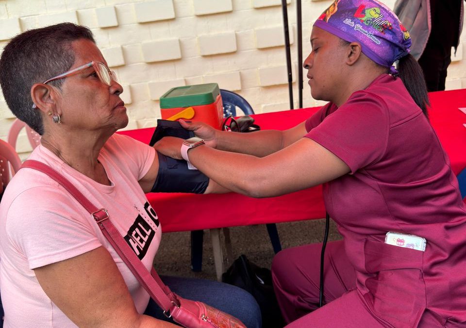 Miranda llevó más de mil atenciones médicas a la comuna Gran Campo Rico de Petare