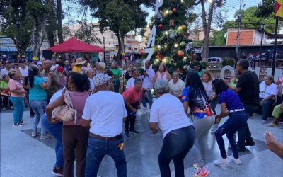 Más de 500 adultos mayores disfrutan de las “Tardes Doradas” en Ocumare del Tuy