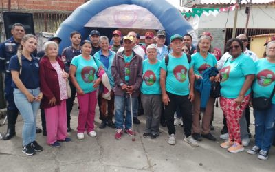 Círculo de Abuelos La Matica Revolucionaria recibe atención integral de la Policía de Miranda