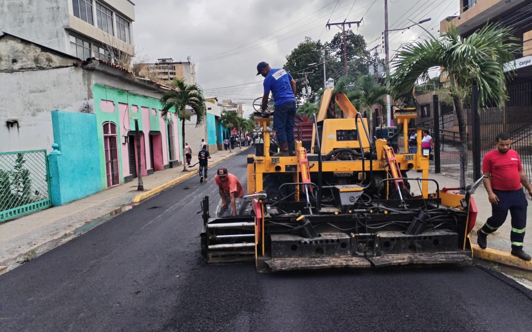 Plan Ciudad Charallave Decembrina inicia en Cristóbal Rojas con mejoras en la vialidad