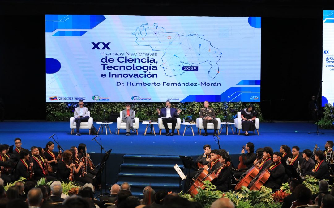 Maduro premia la ciencia y la innovación con el ‘Dr. Fernández-Morán’