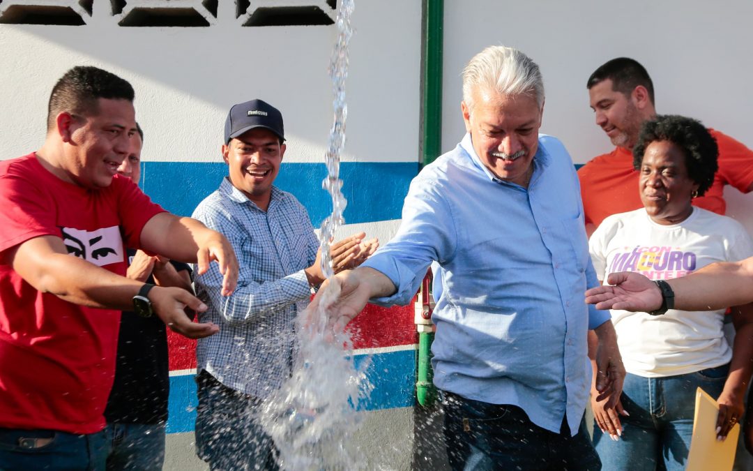 Gobernador Elio Serrano entrega pozo de agua y prioriza atención a escuela en el municipio Andrés Bello