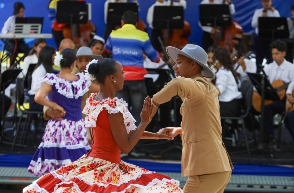 Miranda conmemora el 80 aniversario de la Unesco