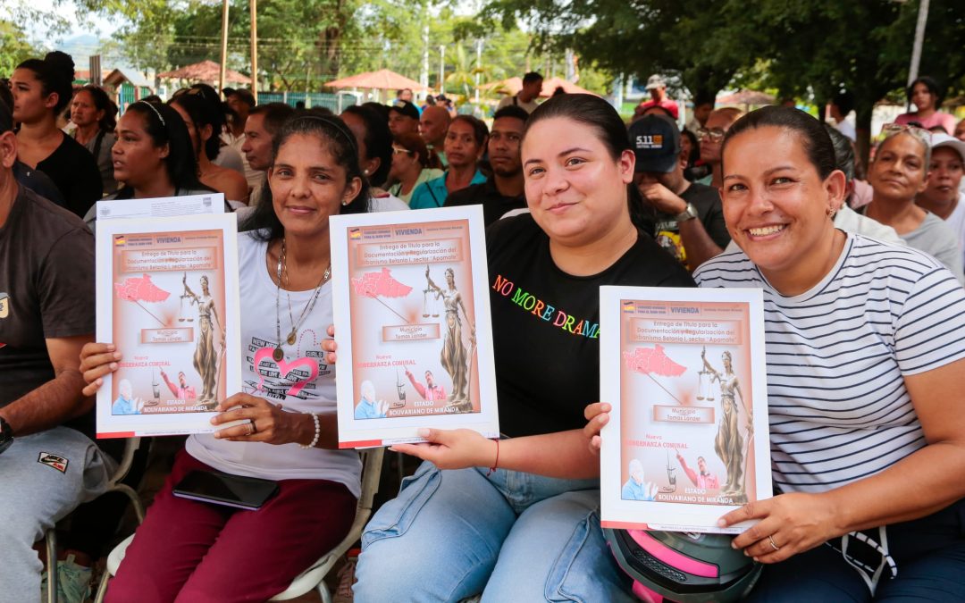 Entregaron 140 títulos de propiedad a familias de Betania I en Ocumare del Tuy