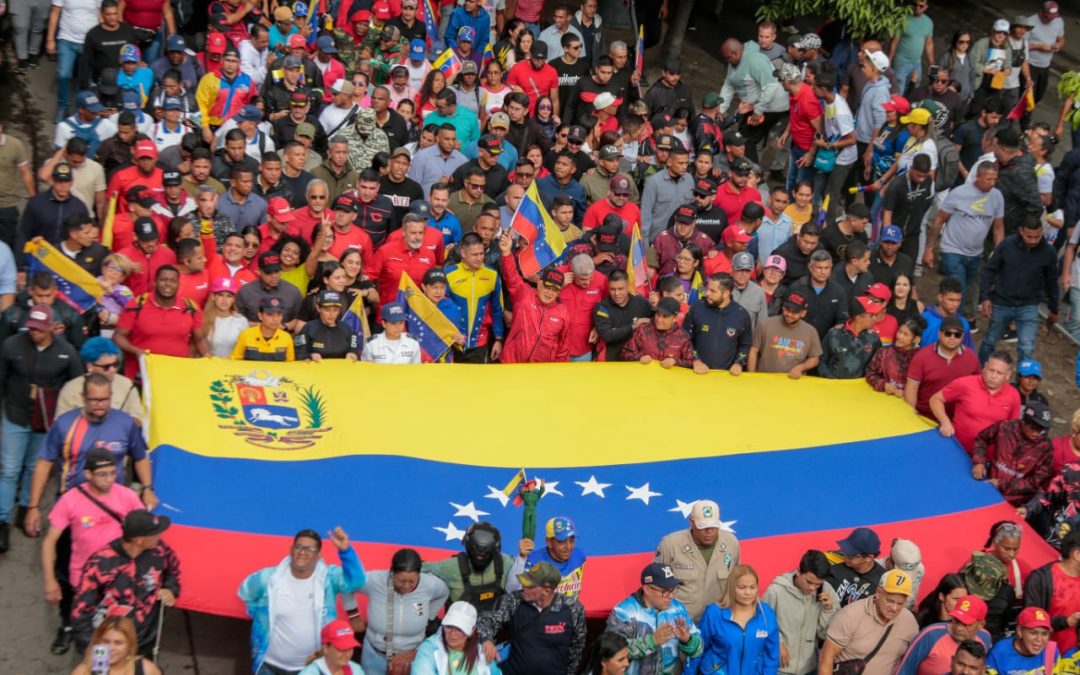 Miranda ratifica compromiso con la soberanía en la Marcha por la Defensa del País y la Bandera Nacional