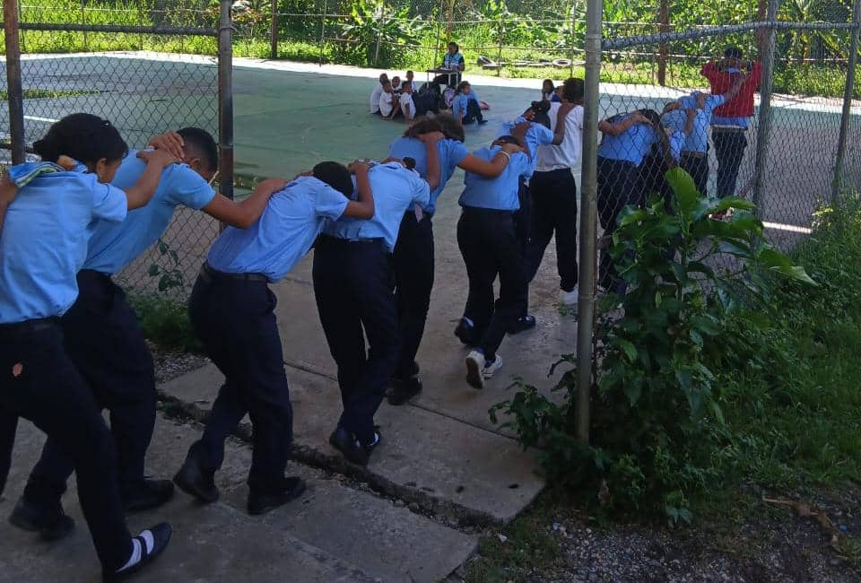 Bomberos de Miranda fortalecen la cultura preventiva en instituciones educativas