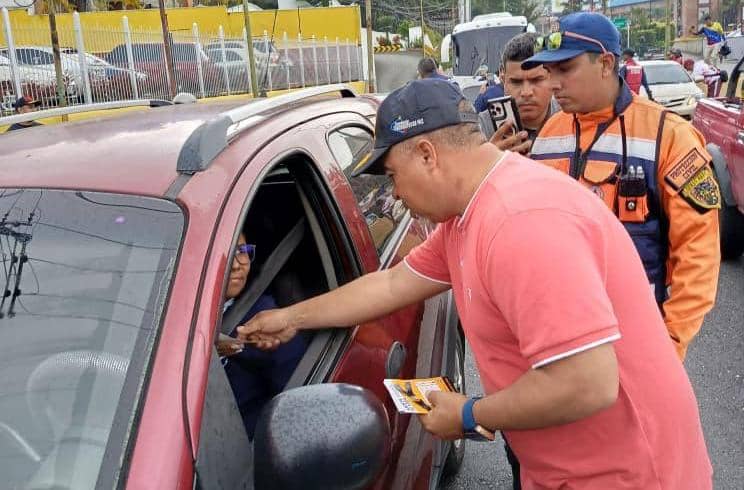 Sujétate a la vida:  Seguridad y Transporte de Miranda impulsan jornada sobre el uso del cinturón en la Panamericana