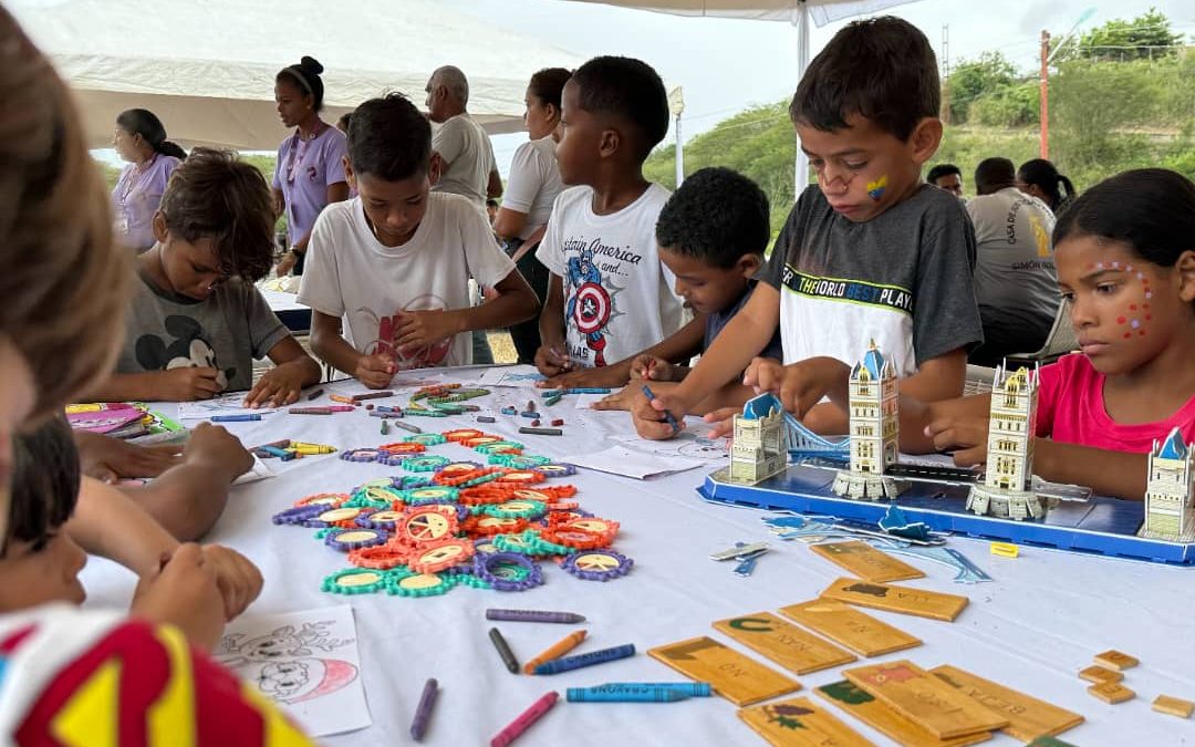 Jornada social atendió a 1.500 familias en Simón Bolívar