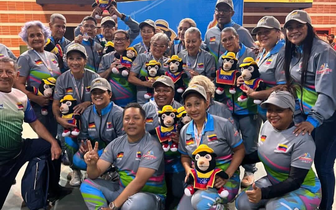 Adultos mayores de Miranda ganan medalla de plata en Mérida