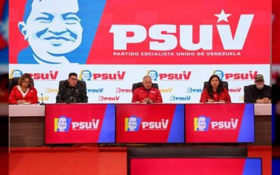 Cabello denuncia ataques a la moneda y defiende la Constitución