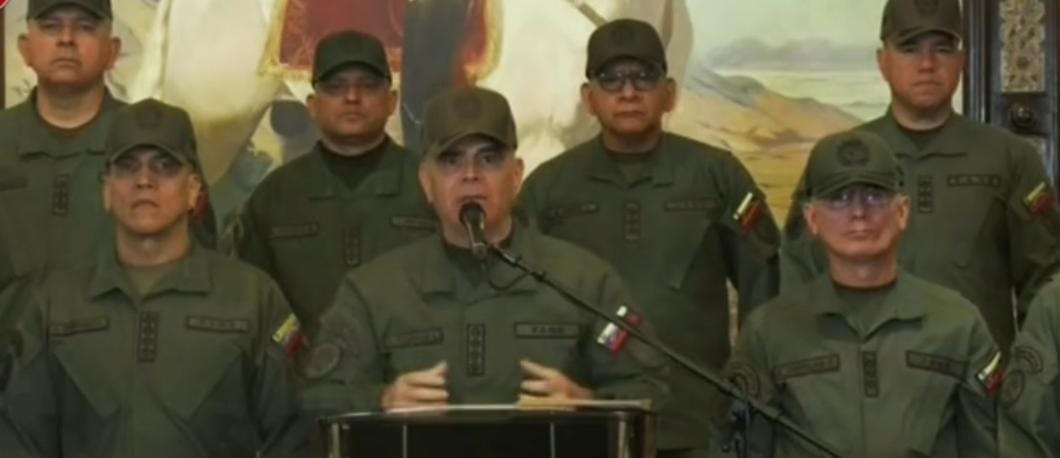 Padrino López: Defenderemos la soberanía a toda costa