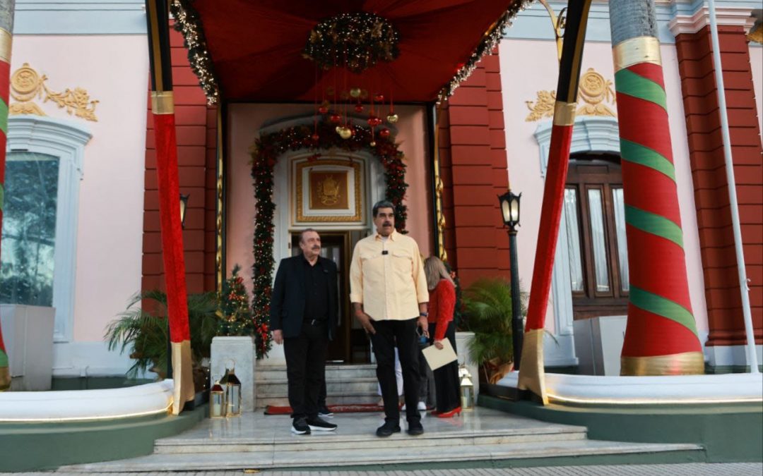 Maduro denuncia «guerra cognitiva» contra el país