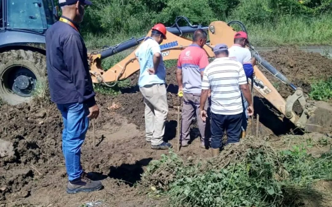 Reparan tubería matriz de 20 pulgadas en San Antonio de Yare