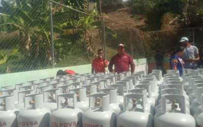 Consulta Popular garantiza entrega de cilindros de gas en comuna Los Chaveleros de Ocumare del Tuy