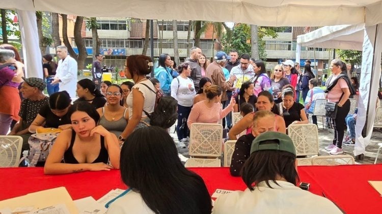 Más de 300 embarazadas fueron atendidas en jornada de Ruta Materna en Los Teques
