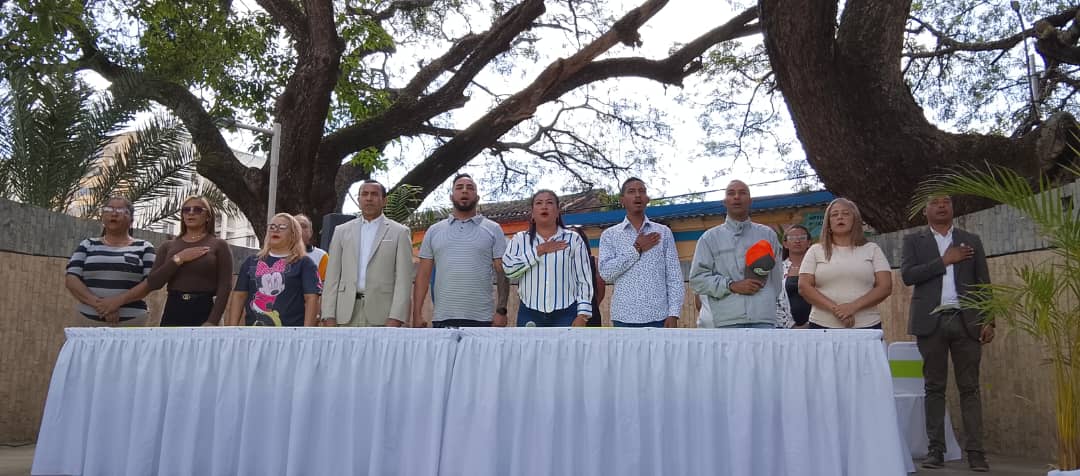 En la plaza Bolívar de Charallave celebraron el Día del Pastor