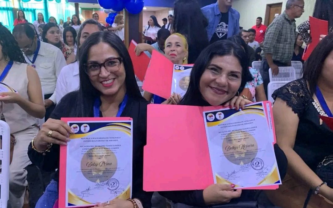 Entregan órdenes Párica y Canelo a maestros de Ocumare del Tuy