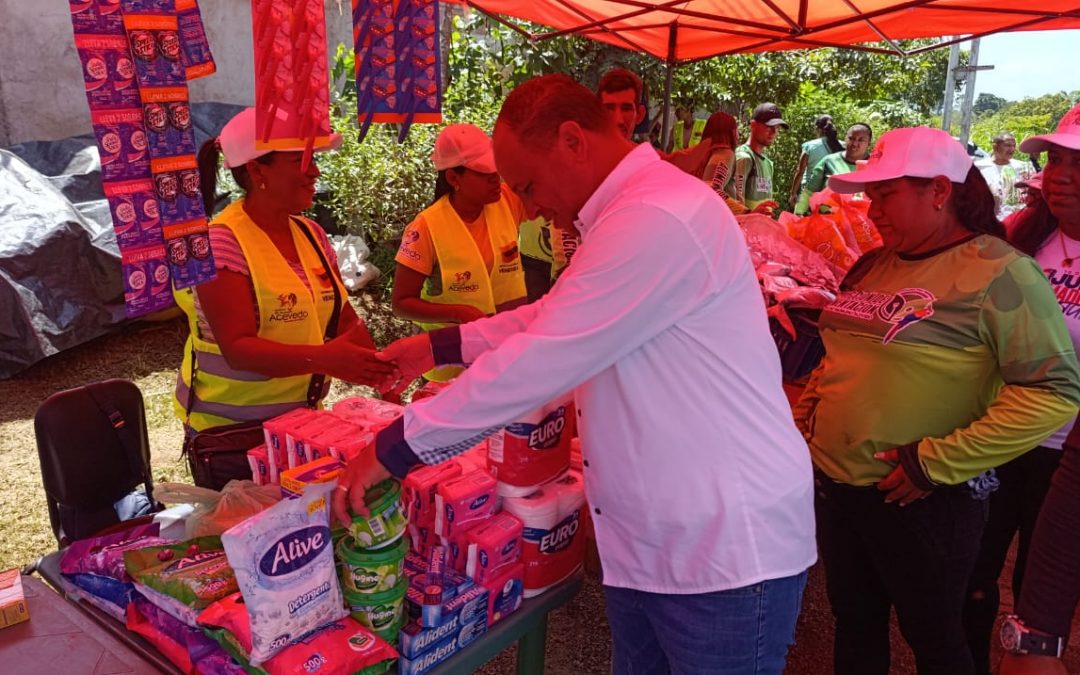 1.300 vecinos de tres consejos comunales de Marizapa en Acevedo recibieron atención integral