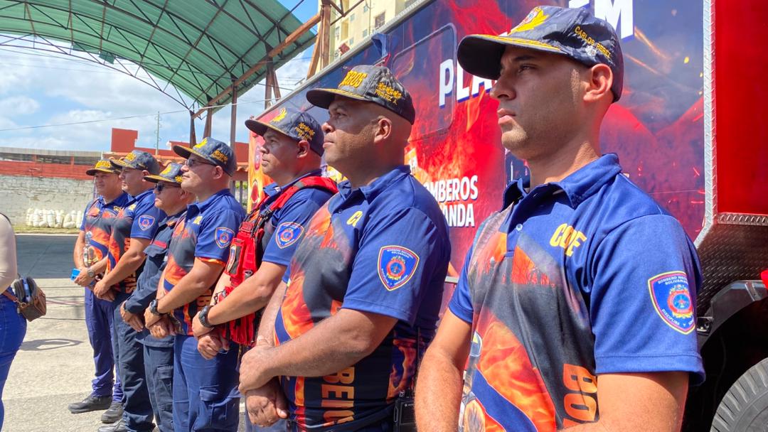 Bomberos de Miranda blindan la costa con despliegue preventivo en playas de la entidad