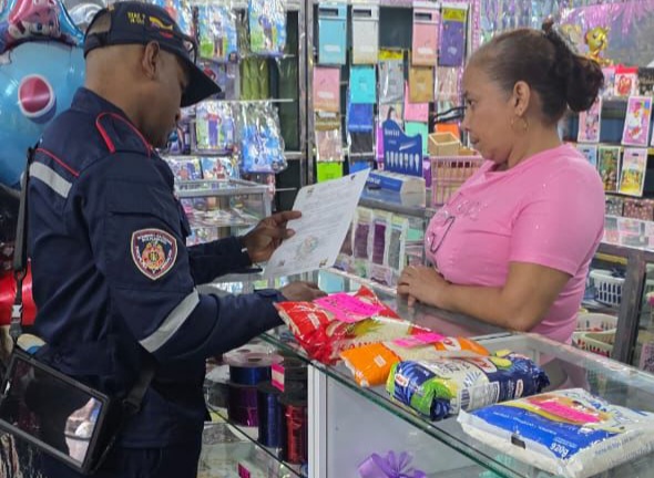 Despliegan inspectores bomberiles en Barlovento