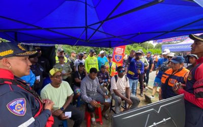 Bomberos de Miranda exhortan a cumplir las normas de seguridad vial