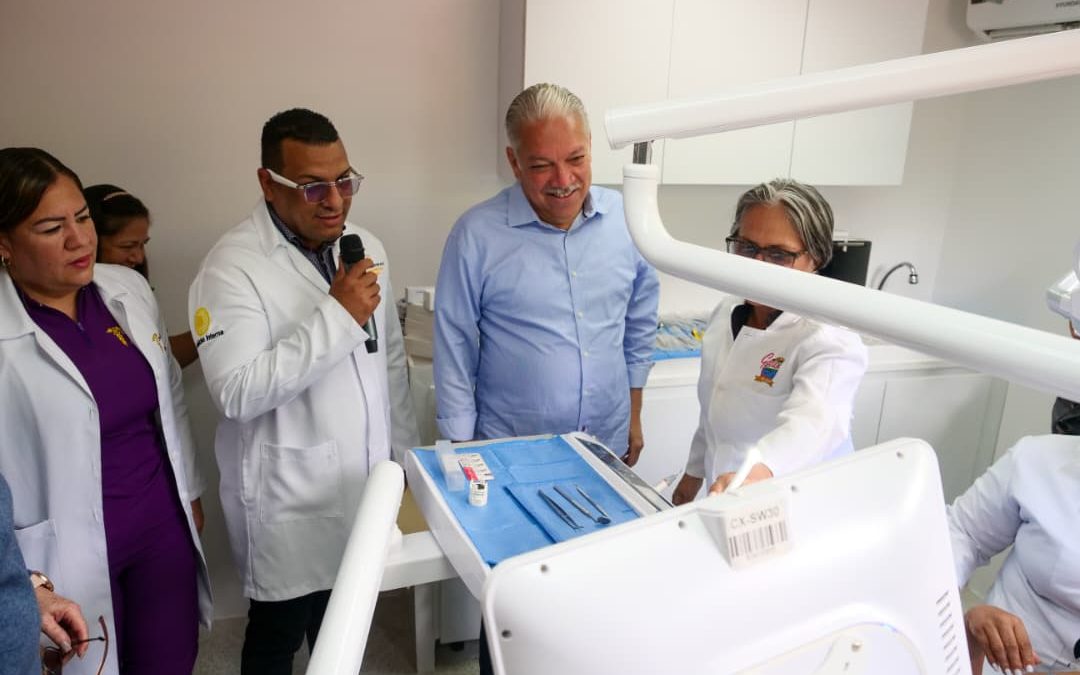 Más de 14 mil habitantes de El Ingenio ya cuentan con salud renovada y agua directa