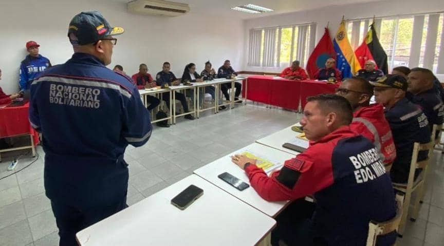 Rutas de fe y turismo bajo resguardo:  Bomberos de Miranda garantizan despliegue total en la Semana Mayor
