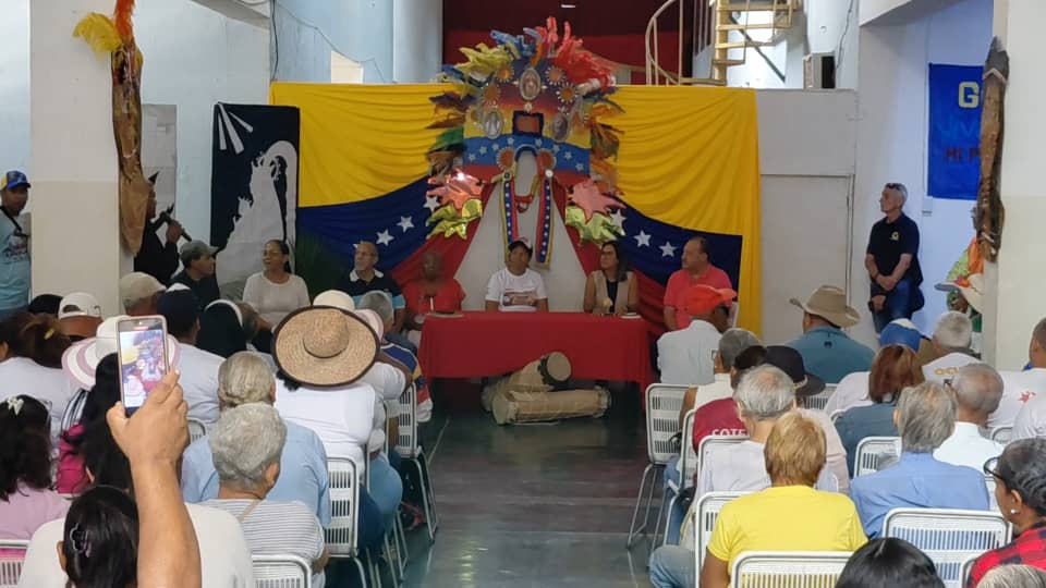 Miranda debate acciones para salvaguardar el patrimonio cultural inmaterial rumbo al 28-M