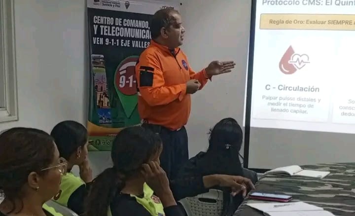 Paramédicos del Tuy se forman en atención prehospitalaria