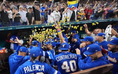 ¡Histórico! Venezuela vence a Japón 8-5 y clasifica a semifinales del Clásico
