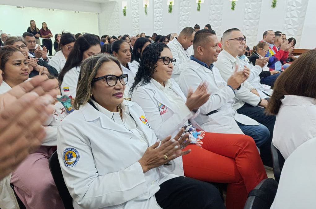 Clebm homenajea a médicos mirandinos por su vocación y servicio