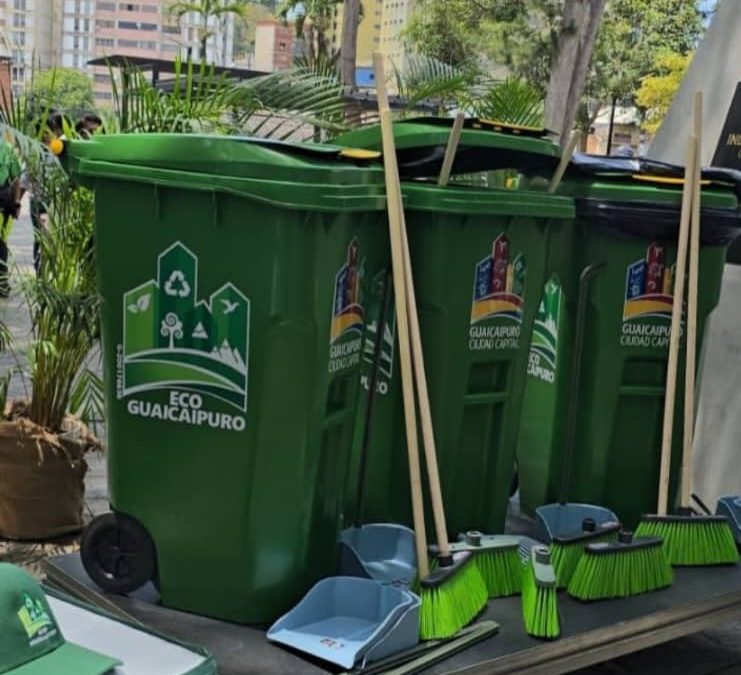 Dotan con herramientas de trabajo a personal de empresa municipal Ecoguaicaipuro
