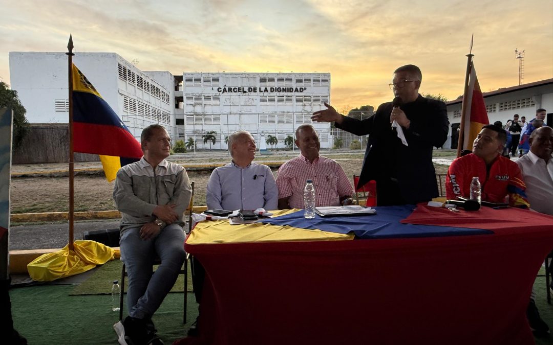 Mirandinos conmemoraron 32 años de la liberación de Hugo Chávez