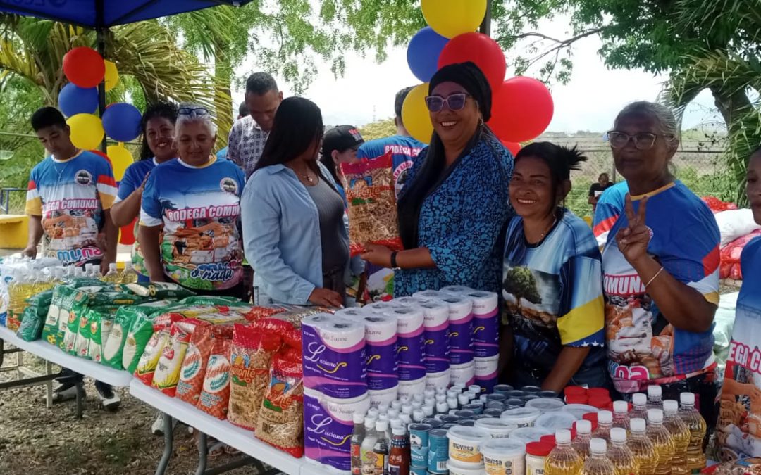 Familias del sector 11 de Julio de Los Añiles fueron atendidas con Bodega Comunal