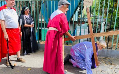 Miranda: adultos mayores protagonizan Viacrucis en La California