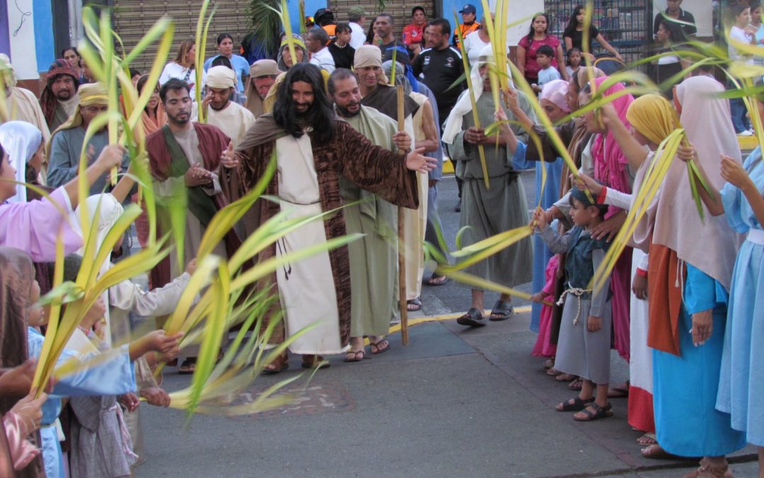 De la avenida Bolívar al Gólgota:  La Pasión de Cristo colmó Charallave