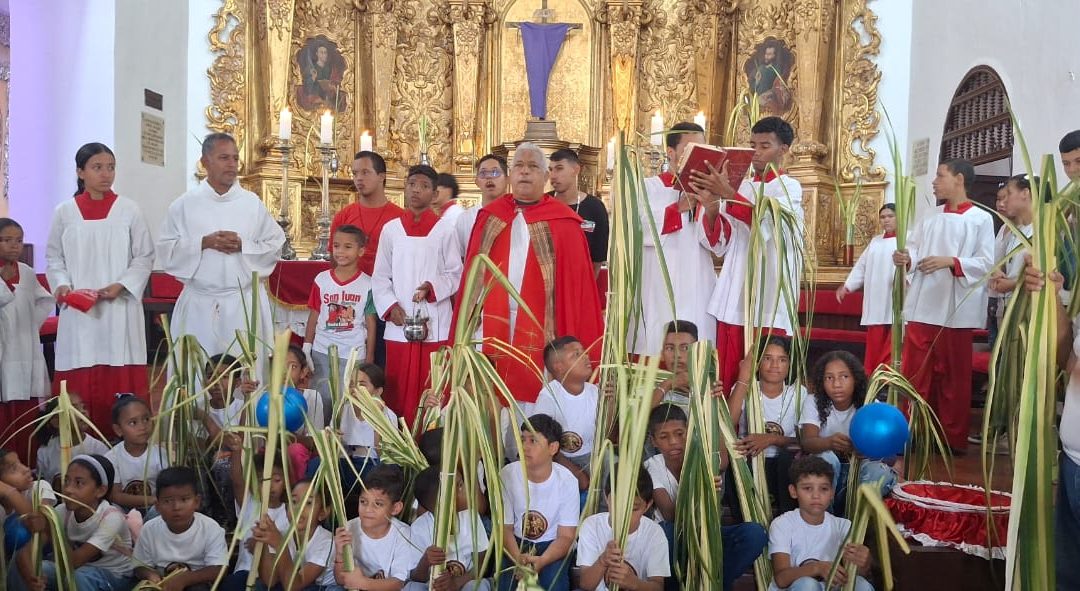 Palmeros de Siquire bajaron con la fe a Santa Lucía del Tuy