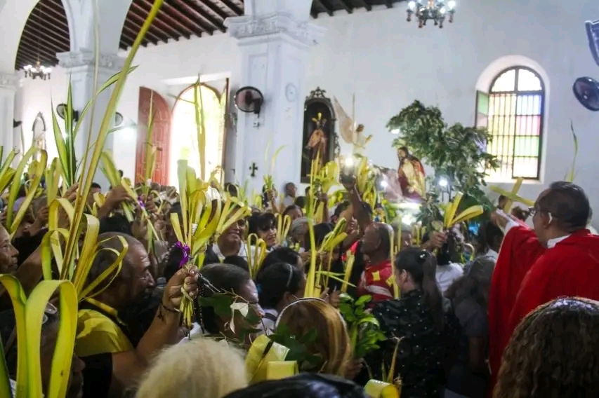 Ocumare del Tuy desbordó fe este domingo de Ramos