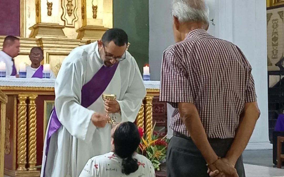 Fieles de Ocumare del  Tuy recibieron unción de los enfermos