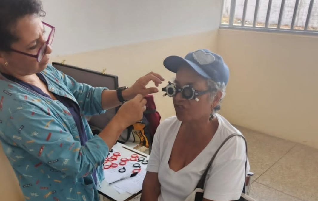 Atención médica especializada en Miranda llega a docentes de Santa Teresa del Tuy