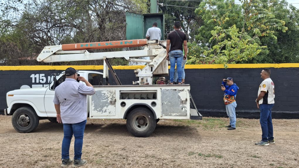 Entregan 580 luminarias en Alto de Soapire