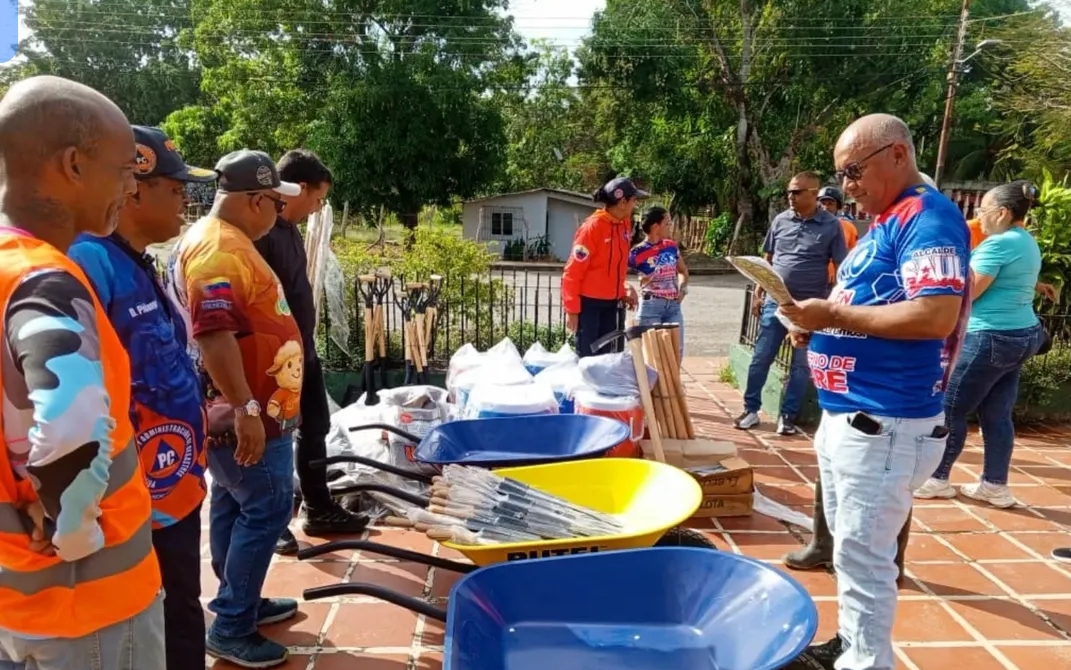 Plan Amor y Prosperidad Alimentaria atendió a Comuna Juana Ramírez, La Avanzadora