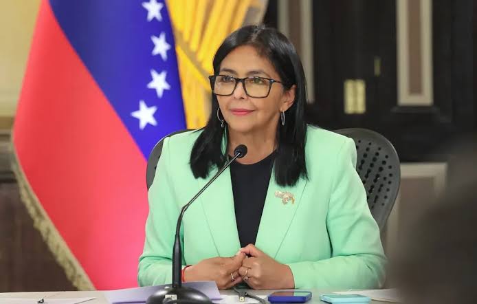 Presidenta (E) Delcy Rodríguez: “La violencia nunca será una opción”