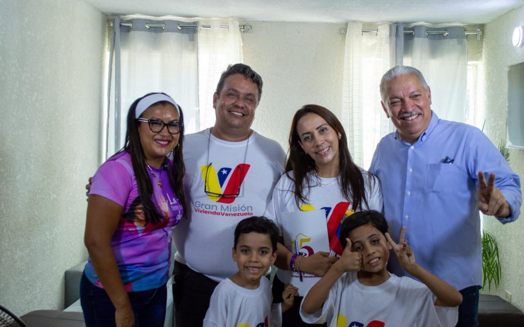 Gobierno nacional entregó viviendas a 116 familias mirandinas