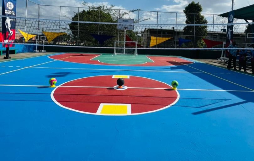 Reinaugurada cancha de usos múltiples Polideportivo Dos Lagunas del municipio Independencia