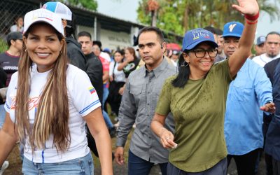 Guayana recibe la Gran Peregrinación Nacional: Presidenta (E) Delcy Rodríguez inspecciona empresas estratégicas